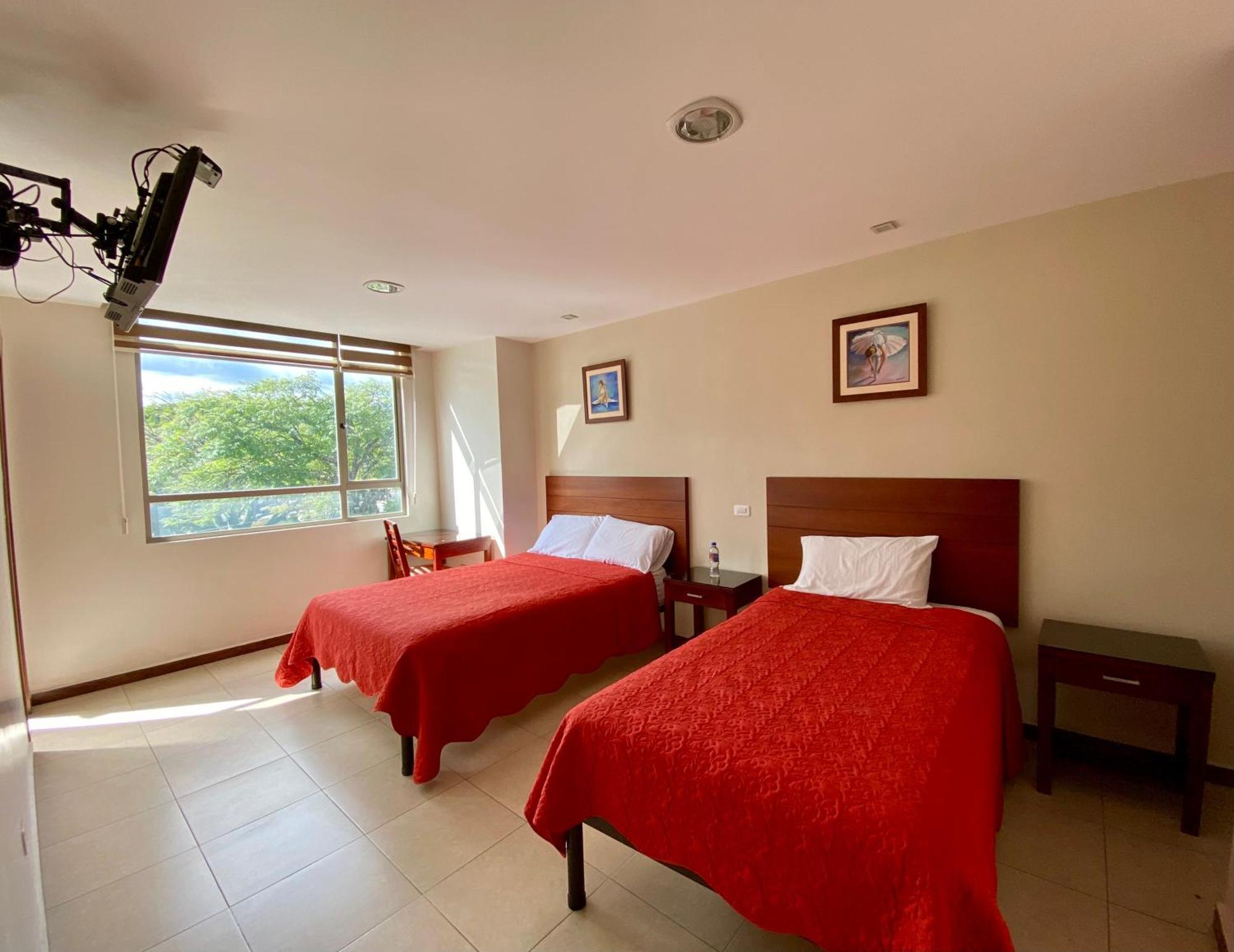 Hotel Carrion Loja Cameră foto