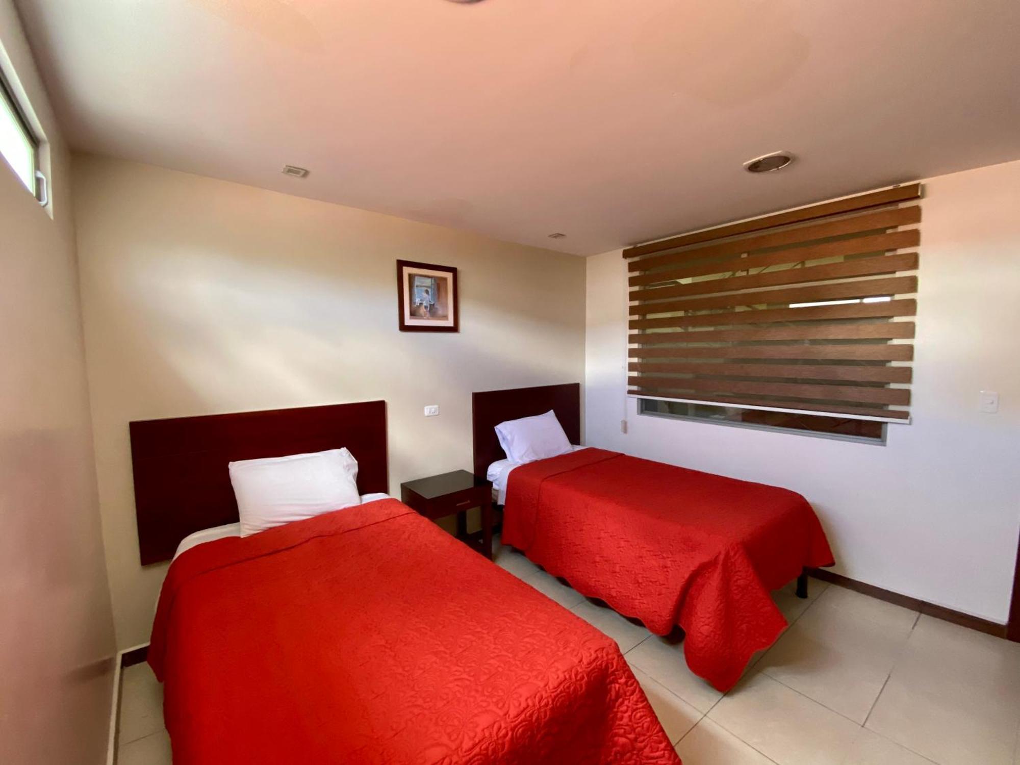 Hotel Carrion Loja Cameră foto